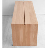 Smuk egetræsbænk til entreen, eller hvor du lige har brug for en bænk.